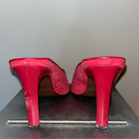 Tabita red suede slip on heels size 6.5 - Picture 9 of 11